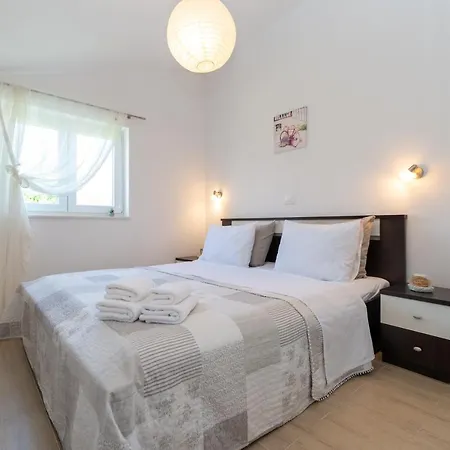 Barba Apartment Maslenica